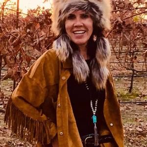 Meet your Posher, Frances